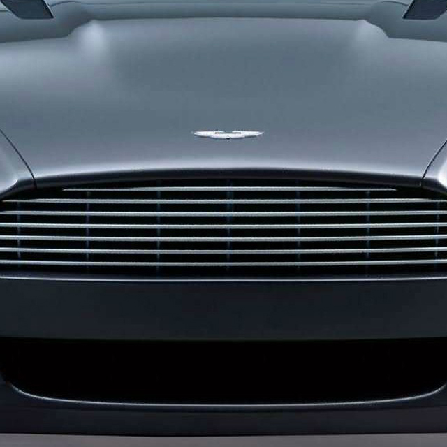 aston WheelFix Dubai a premier auto body shop and rim refurbishment