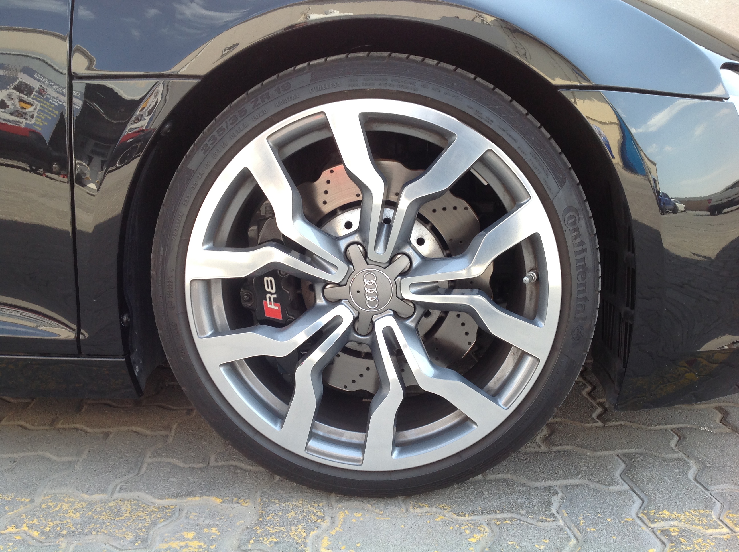 r8 spyder